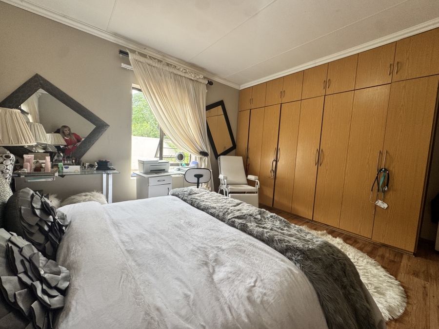 3 Bedroom Property for Sale in Wilkoppies North West